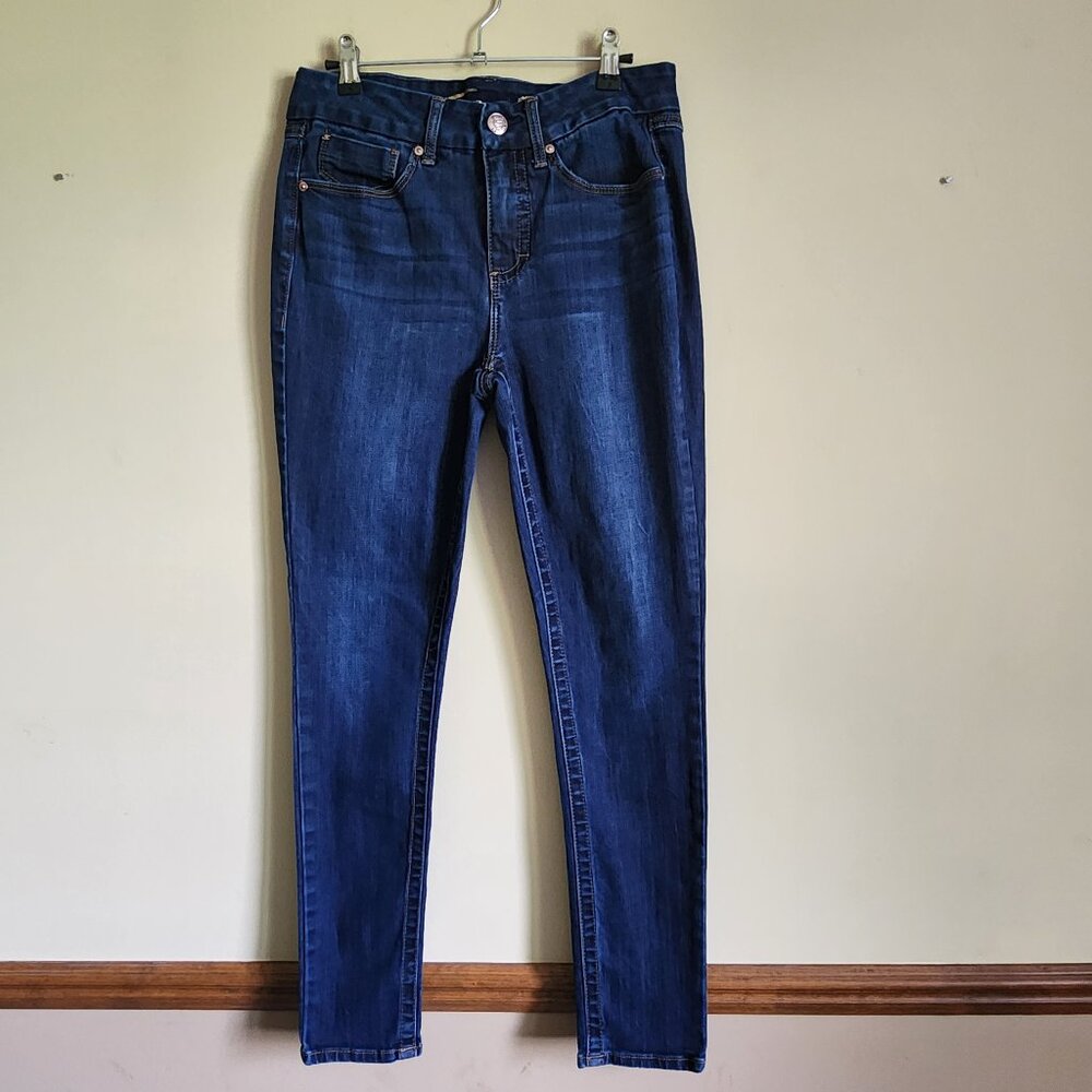 Seven7 - Womens Blue-Tummyless high Rise Skinny stretch Jeans. Size 6